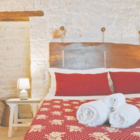 I Trulli Di Dioniso - Aurora Villa Alberobello Exterior photo