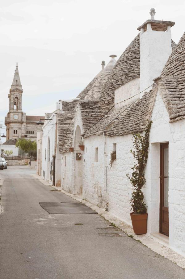 I Trulli Di Dioniso - Aurora Villa Alberobello Exterior photo